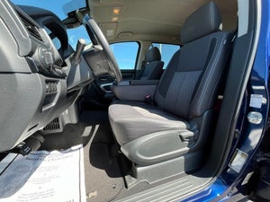 2022 Nissan TITAN Crew Cab SV 4x2